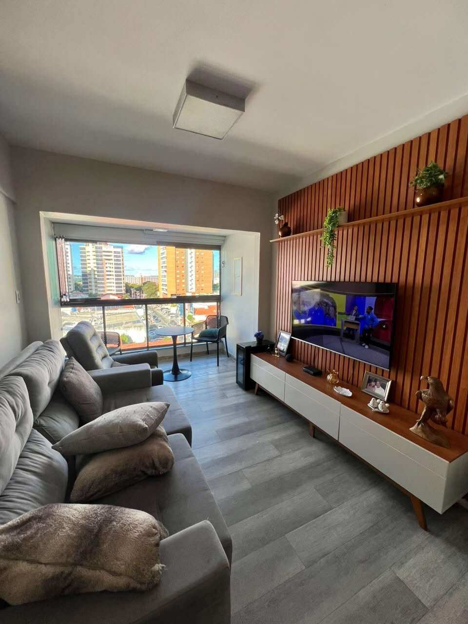Apartamento à venda, no Tivoli Residence em Aracaju, Jardins, com 3 quartos, 98m² - Edjalma Alcântara - Corretora de Imóveis