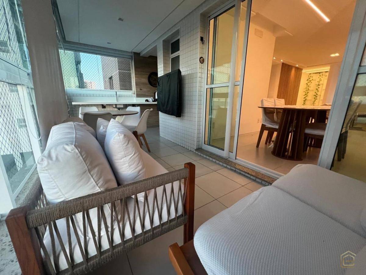 Apartamento de 3 quartos, 112m² no bairro Atalaia, em Aracaju | Eu Corretor