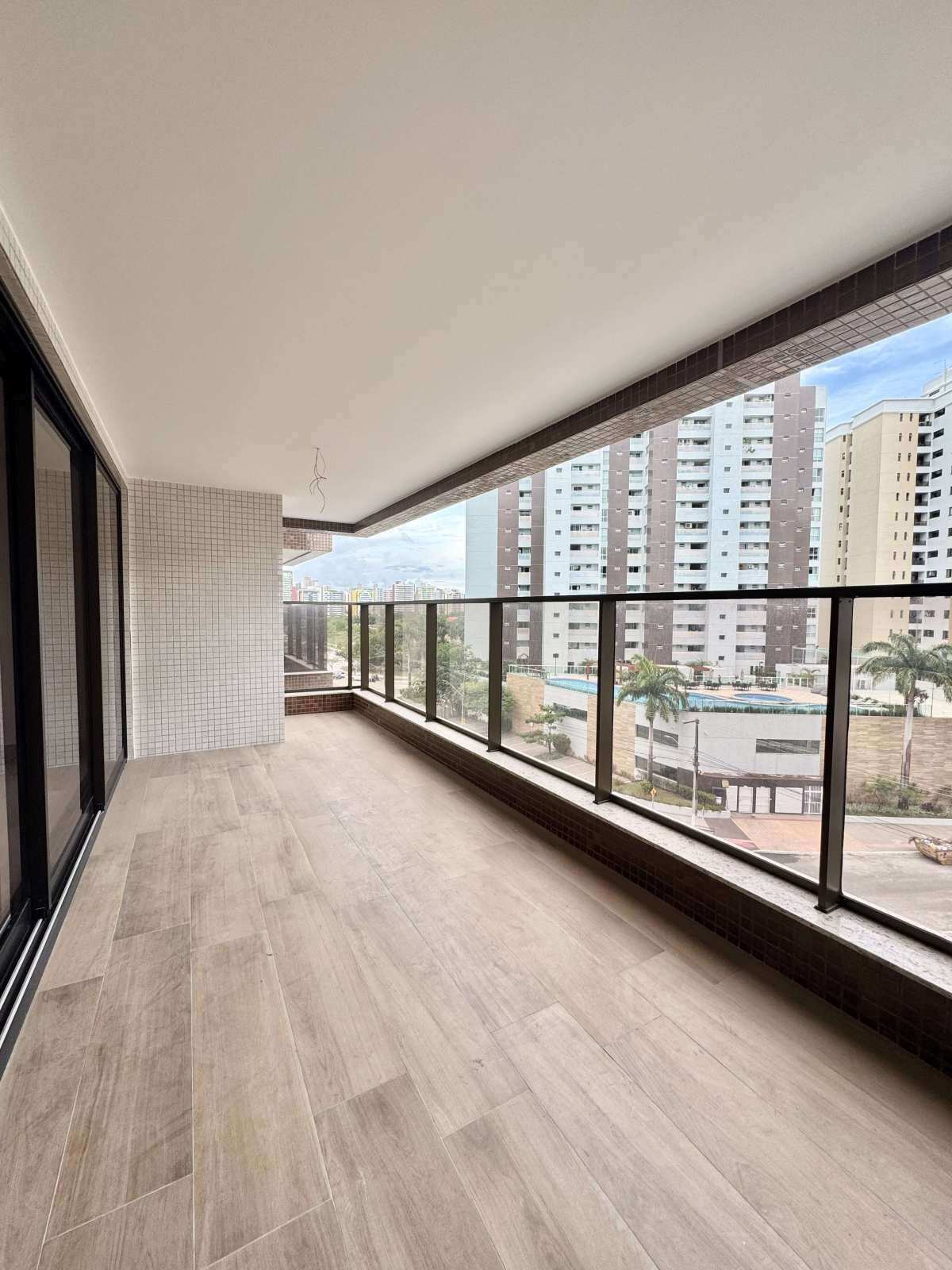 partamento de Alto Padrão à Venda no Jardins – 200 m² | 3 Suítes - Edjalma Alcântara - Corretora de Imóveis